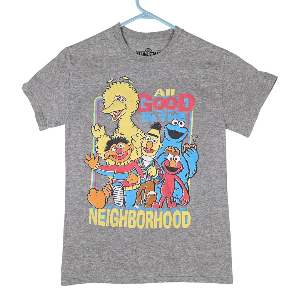 Sesame Street Unisex T-Shirt S Gray All Good Neighborhood‎ Graphic Cracked Print
